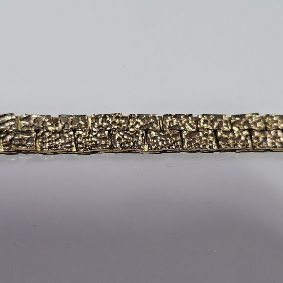 Trifari Jewelry - Vintage Trifari Gold Tone Thick Chunky Necklace 24"